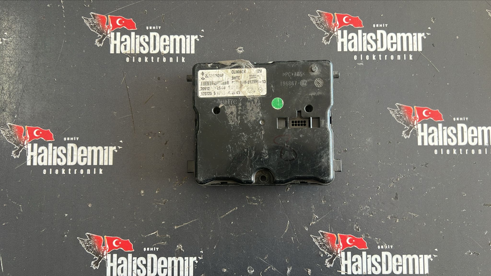 285253924R  RENAULT KALEOS KLİMA BEYNİ 