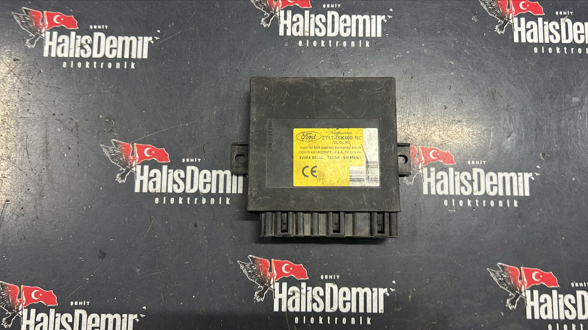 2T1T-15K600-BC 2015 FORD CONNECT MERKEZİ KİLİT BEYNİ