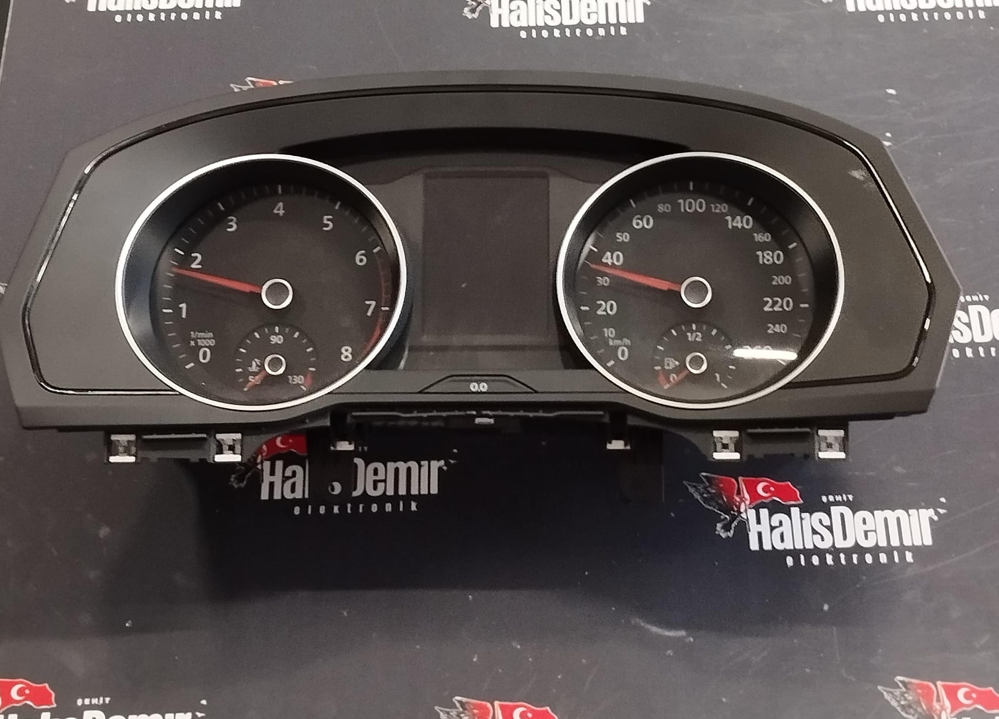 3G0920750F PASSAT B8 GÖSTERGE PANELİ 