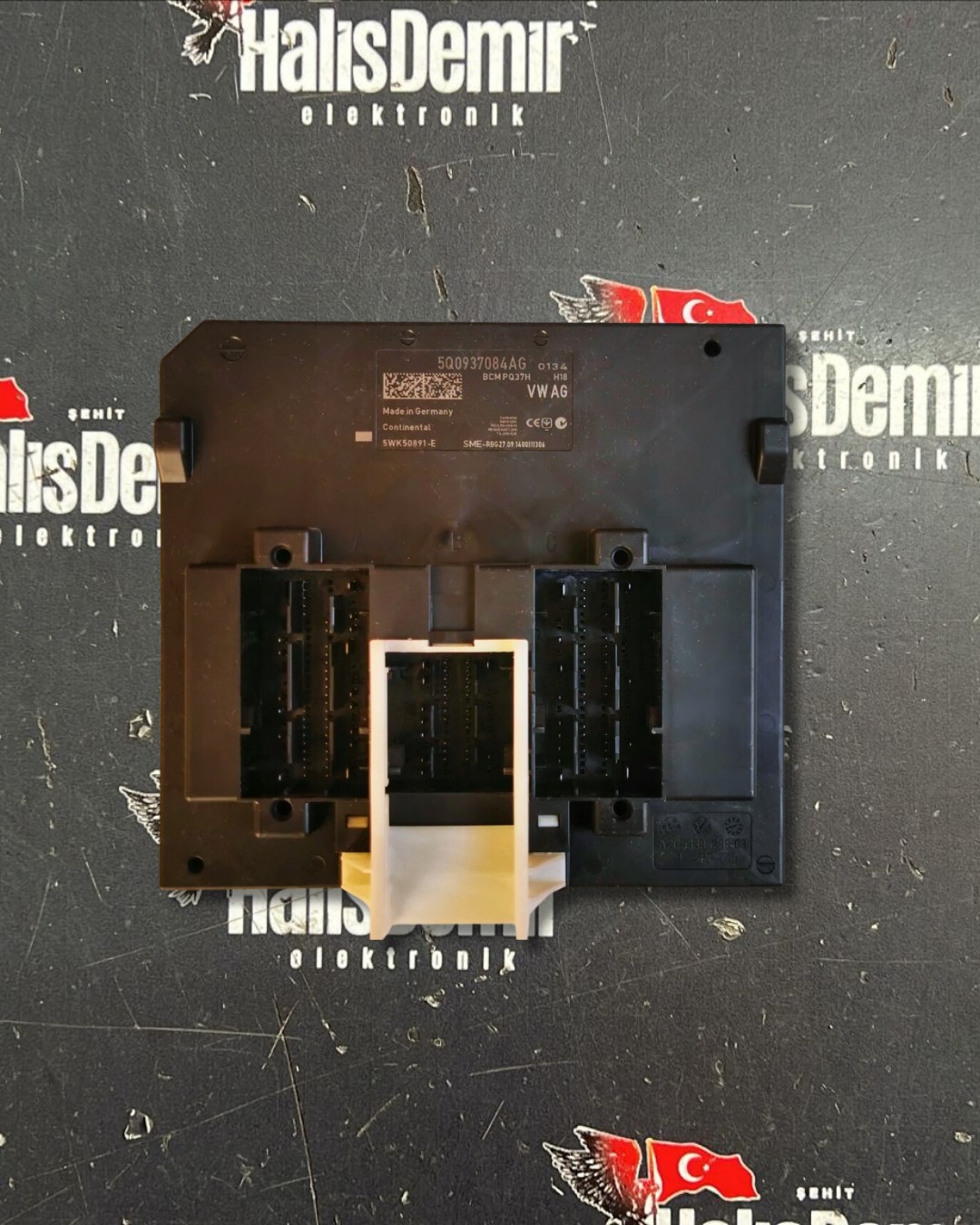 5Q0937084AG VW GOLF7 AUDİ A3 SEAT LEON BCM MERKEZİ KONFOR BEYNİ