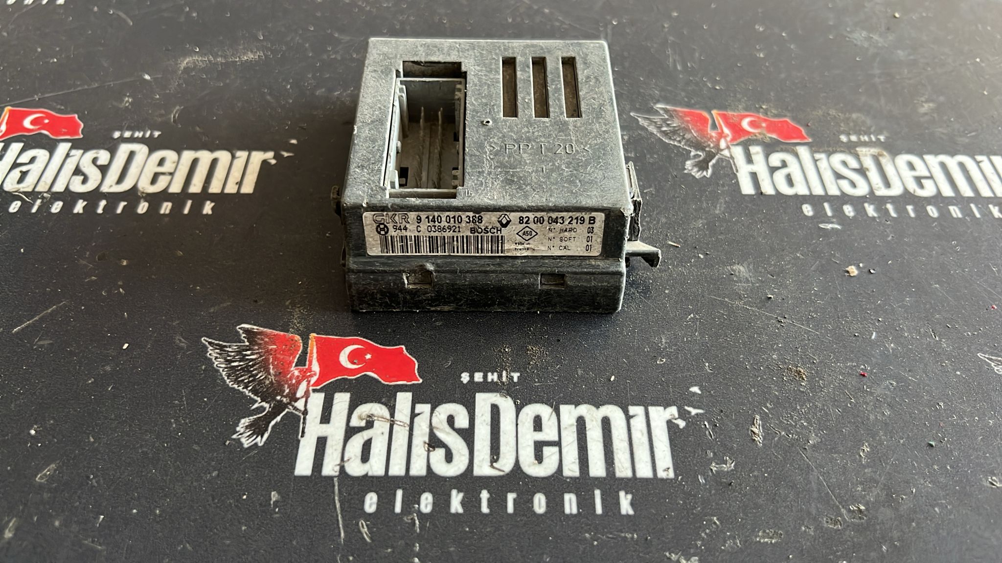 8200043219B RENAULT KANGOO KLİMA BEYNİ