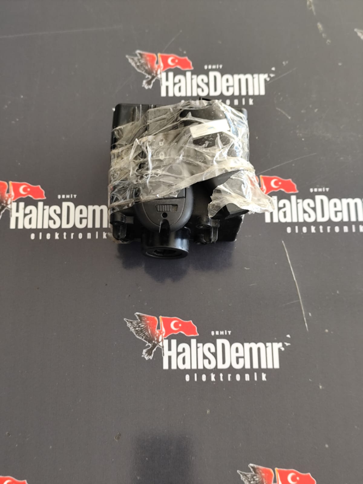 KONTAK + ANAHTAR CHRYSLER 300C LIFT P68290858AB