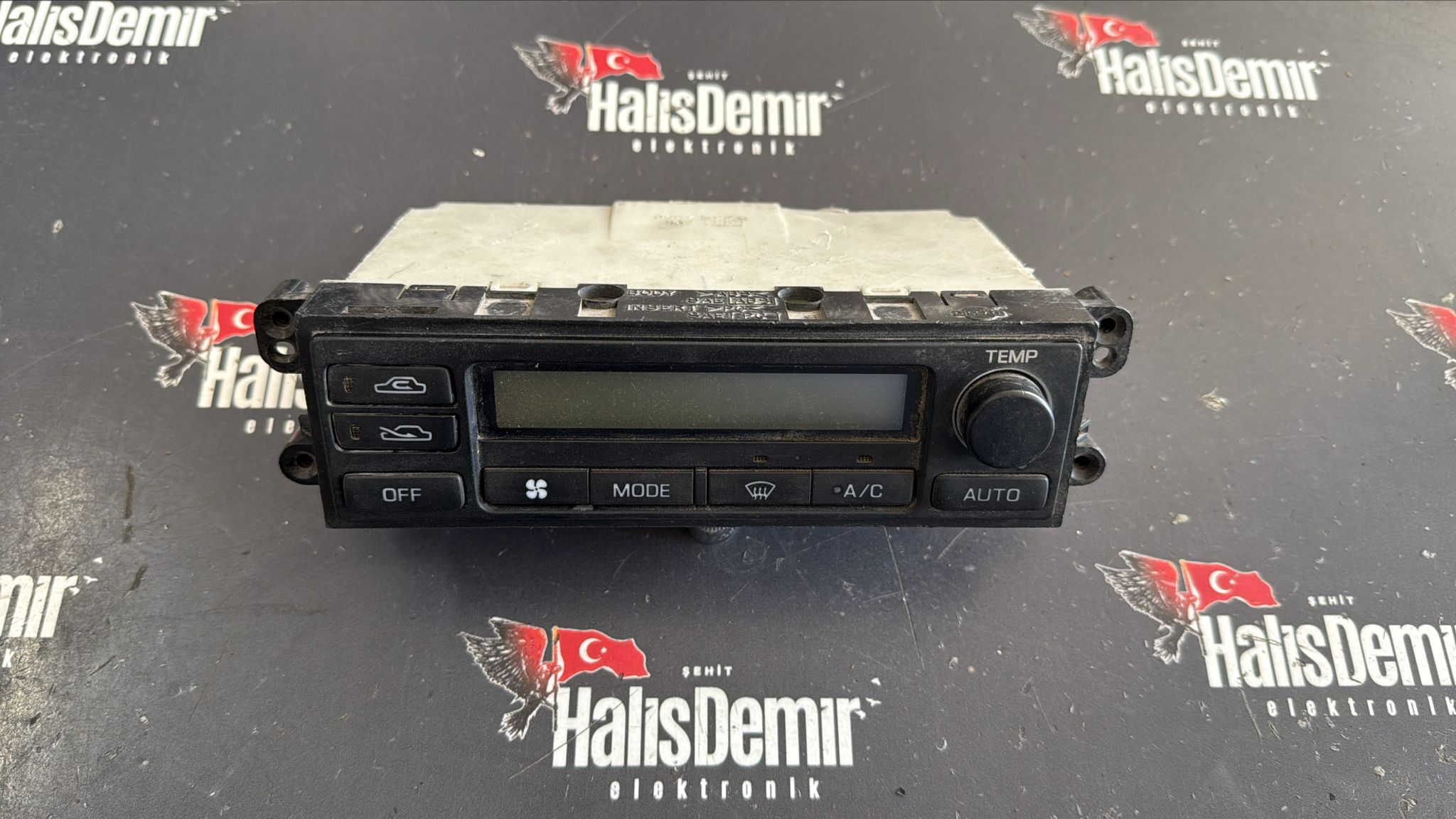 NİSSAN NAVARA PATROL KALORİFER KLİMA KONTROL PANELİ