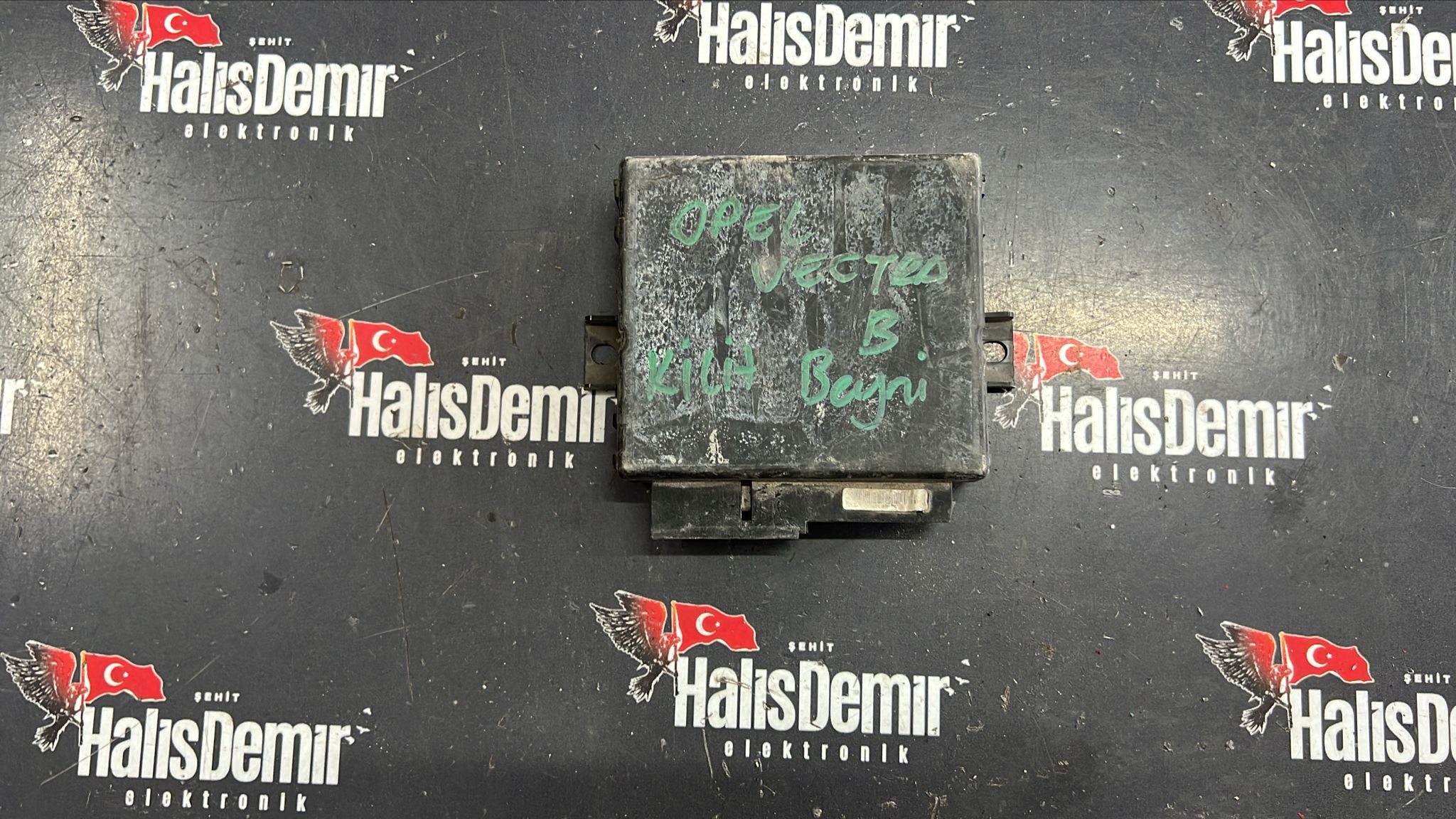 OPEL VECTRA B  MEKREZİ KİLİT BEYNİ