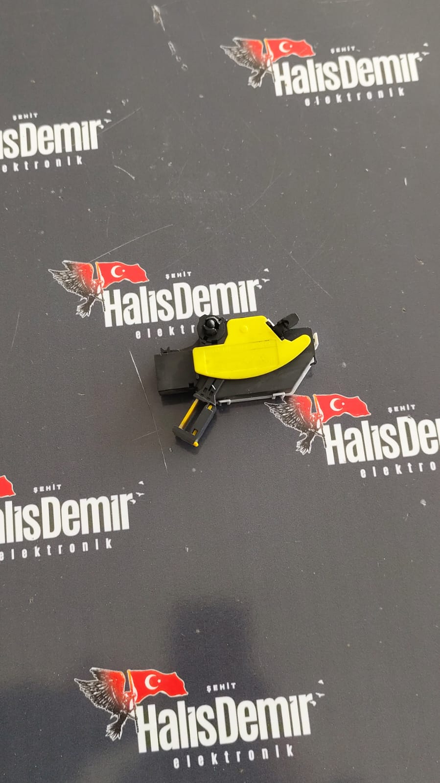 Peugeot Boxer Debriyaj Pedalı Anahtarı 519057040