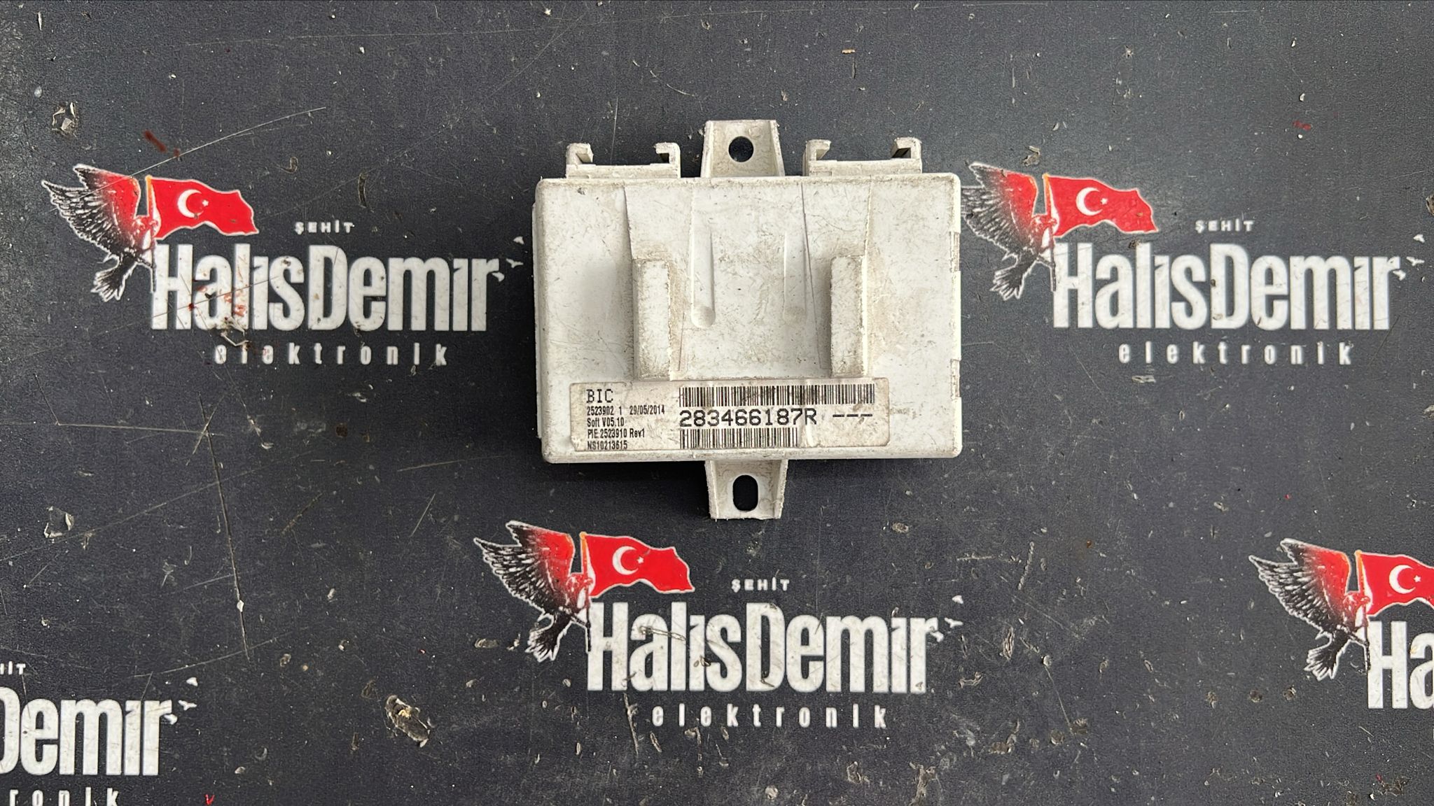 RENAULT CLİO 4 AKSESUAR BAĞLANTI MODULÜ 283466187R