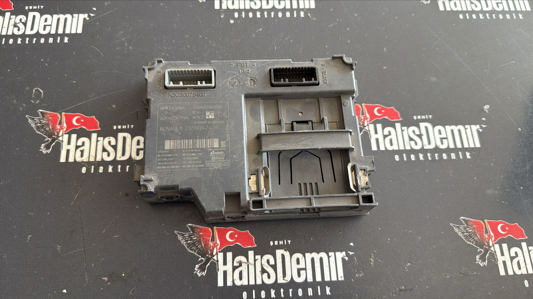 Renault Clio 4 Kontak Kart Okuyucu 285904740R