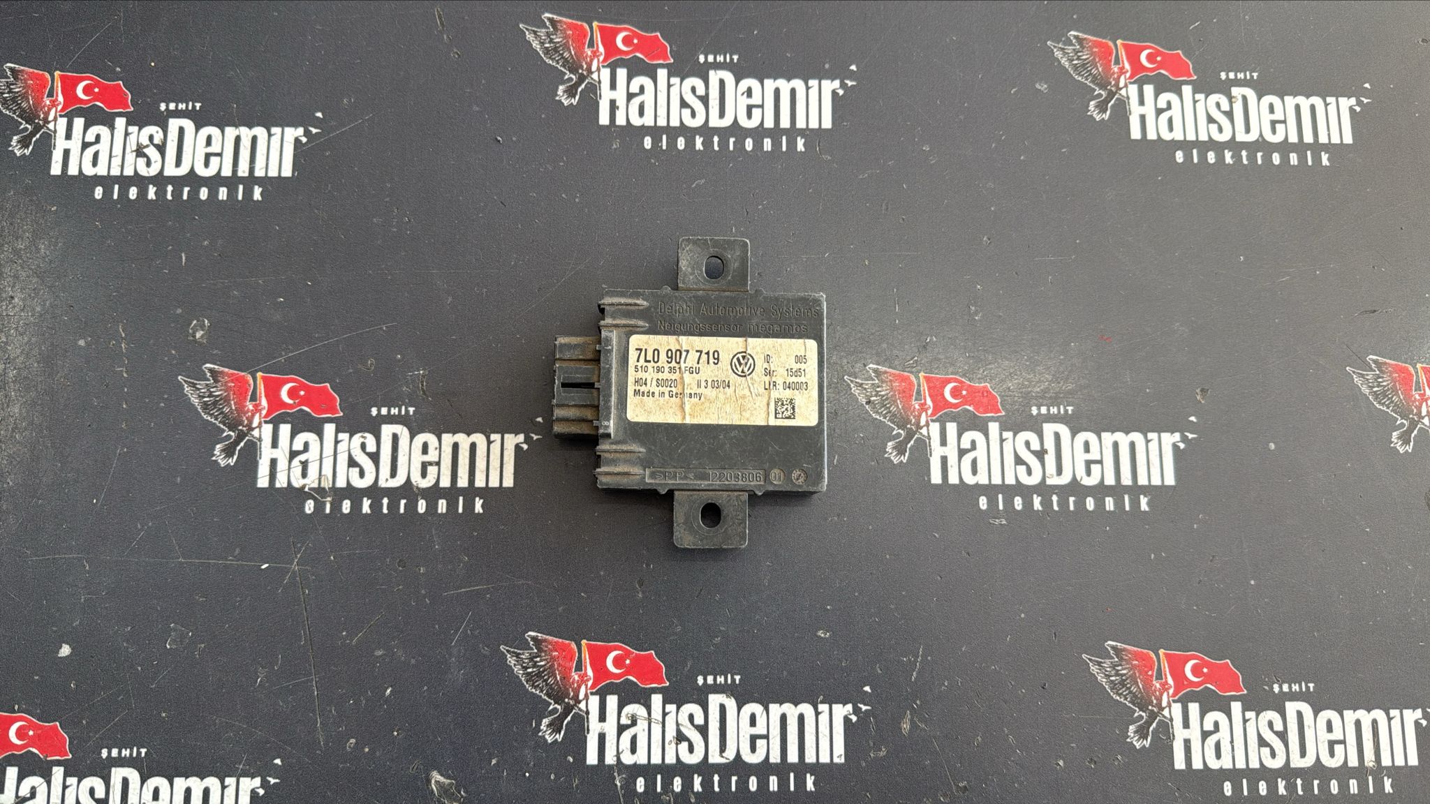 VW Touareg Porsche Cayenne Alarm Beyni Modülü 7L0907719