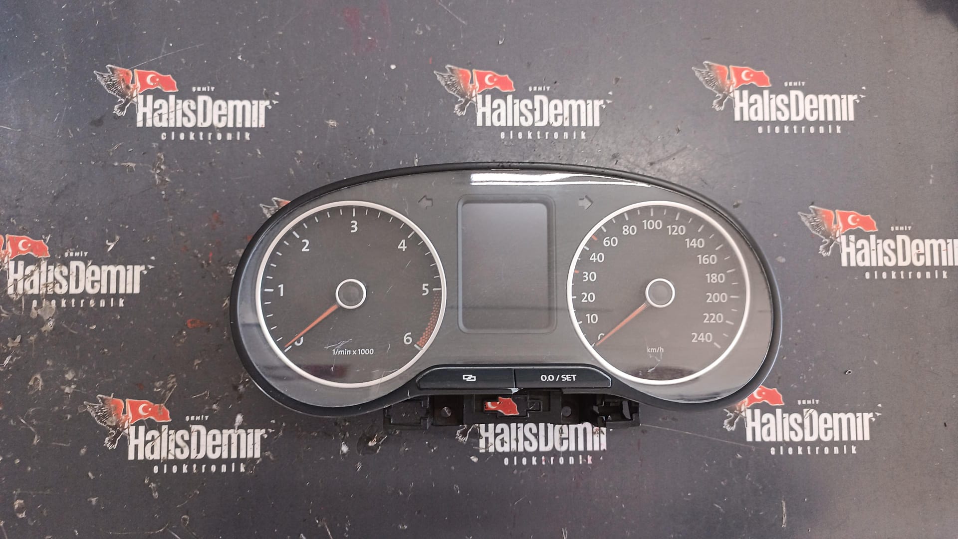 6R0920861K VOLKSWAGEN POLO GÖSTERGE PANELİ KİLOMETRE SAATİ 