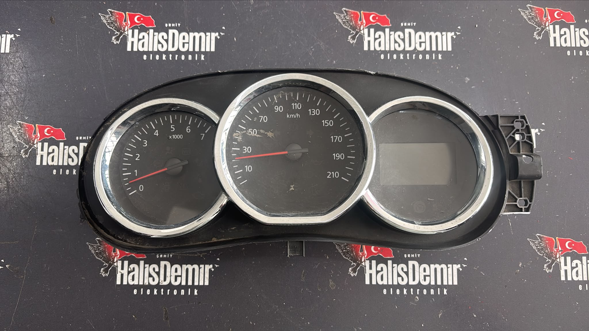 DACIA DUSTER KİLOMETRE SAATİ GÖSTERGE PANELİ 248106959R