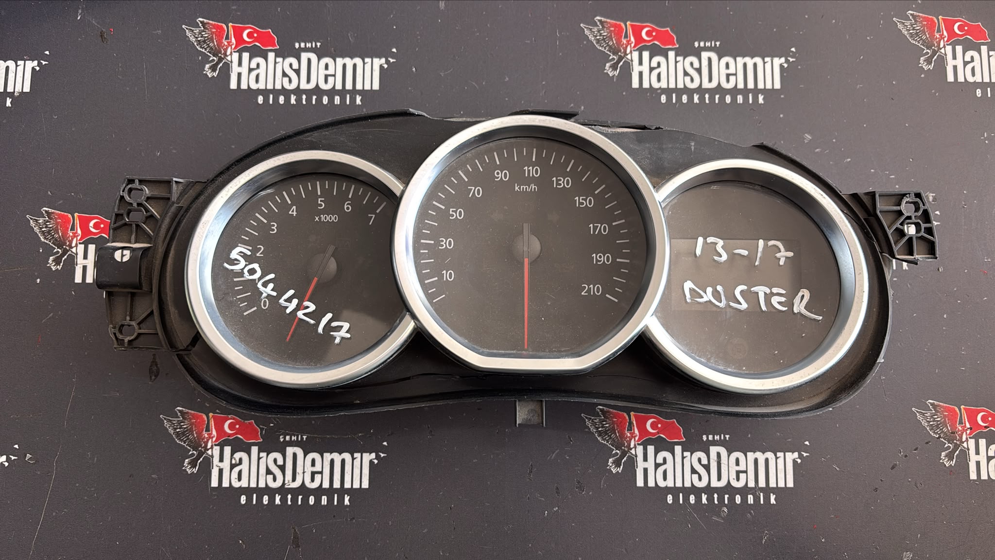 DACİA DUSTER KİLOMETRE SAATİ GÖSTERGE PANELİ 248103023R