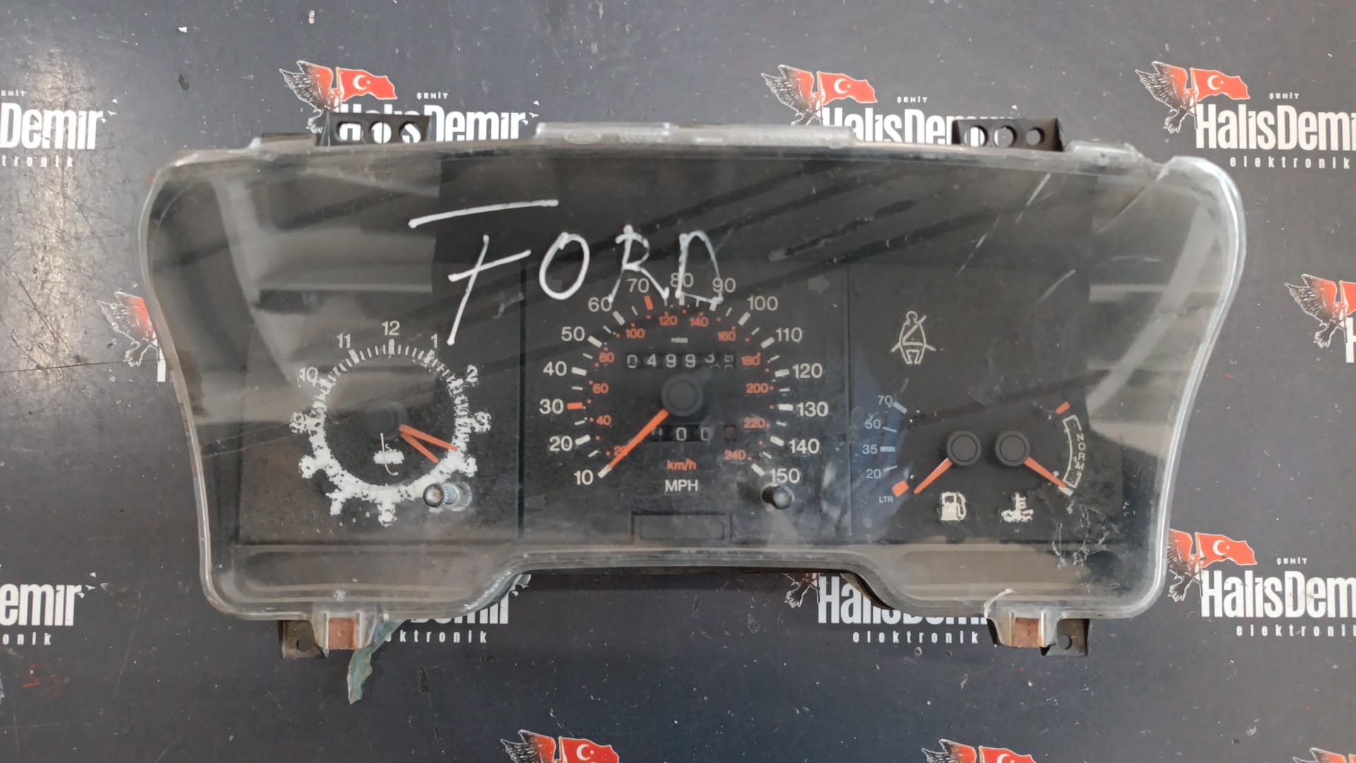 FORD SİERRA KİLOMETRE SAATİ GÖSTERGE PANELİ
