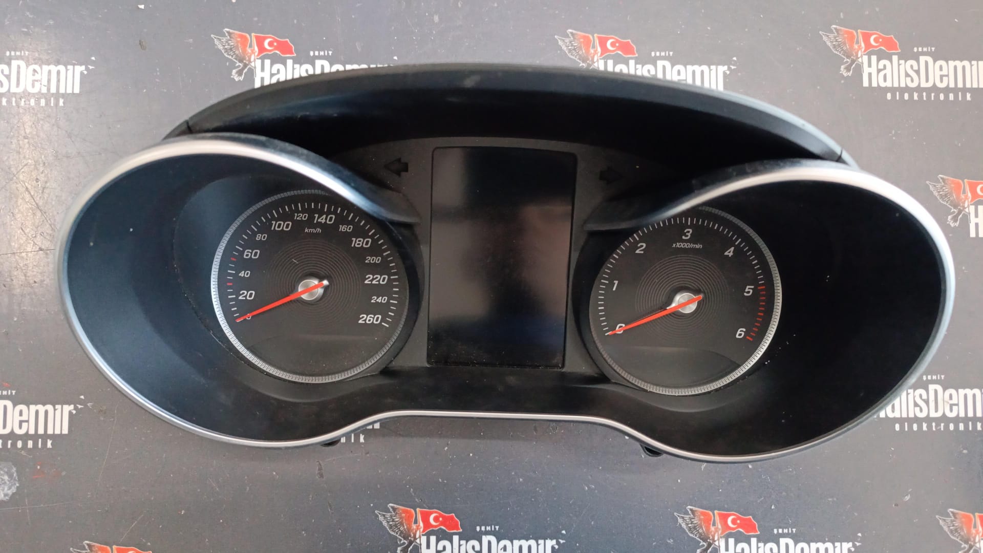 MERCEDES W203 KİLOMETRE SAATİ GÖSTERGE PANELİ A2059008329