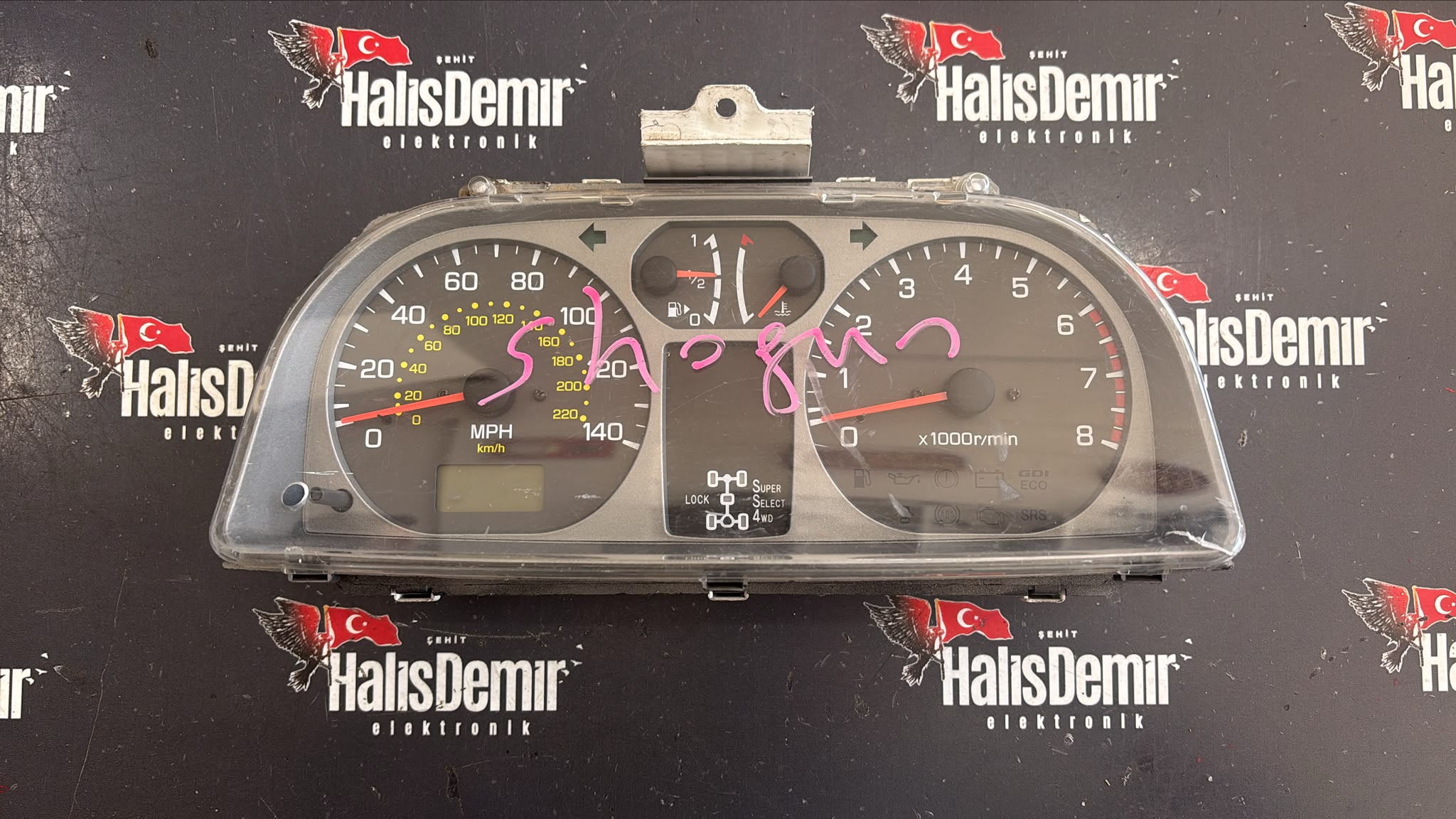 MİTSUBİŞHİ PAJERO KİLOMETRE SAATİ GÖSTERGE PANELİ MN166592