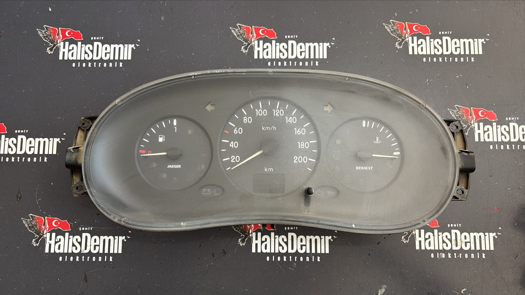 RENAULT KANGOO KİLOMETRE SAATİ GÖSTERGE PANELİ 8200133491