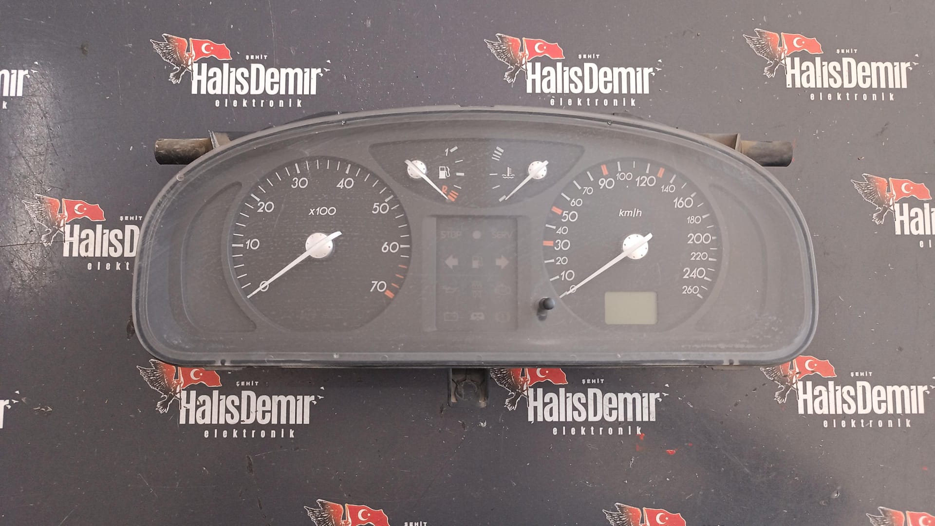 RENAULT LAGUNA KİLOMERE SAATİ GÖSTERGE PANELİ 8200253162
