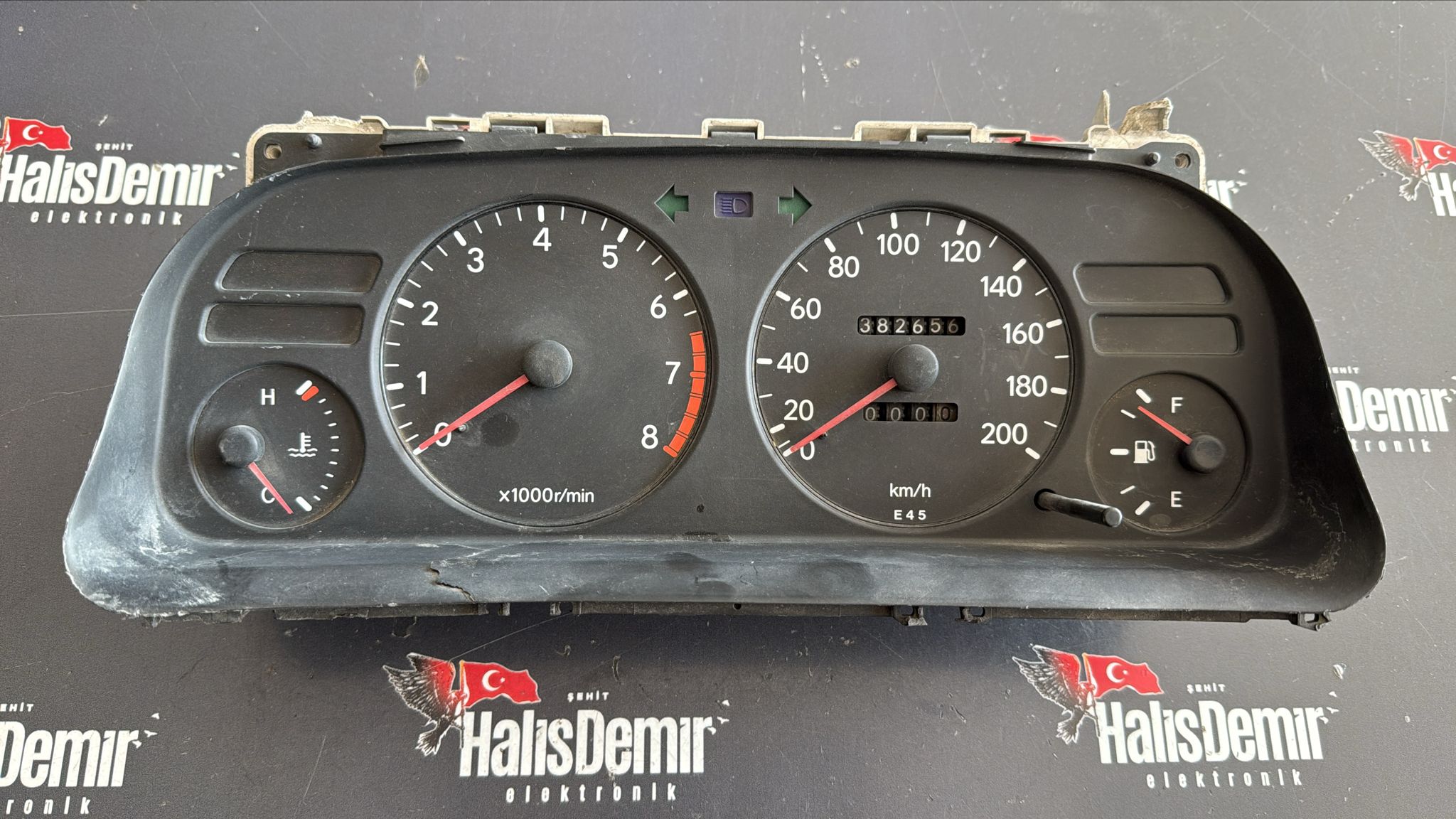 Toyota Corolla 101 1997 Kilometre Saati Gösterge