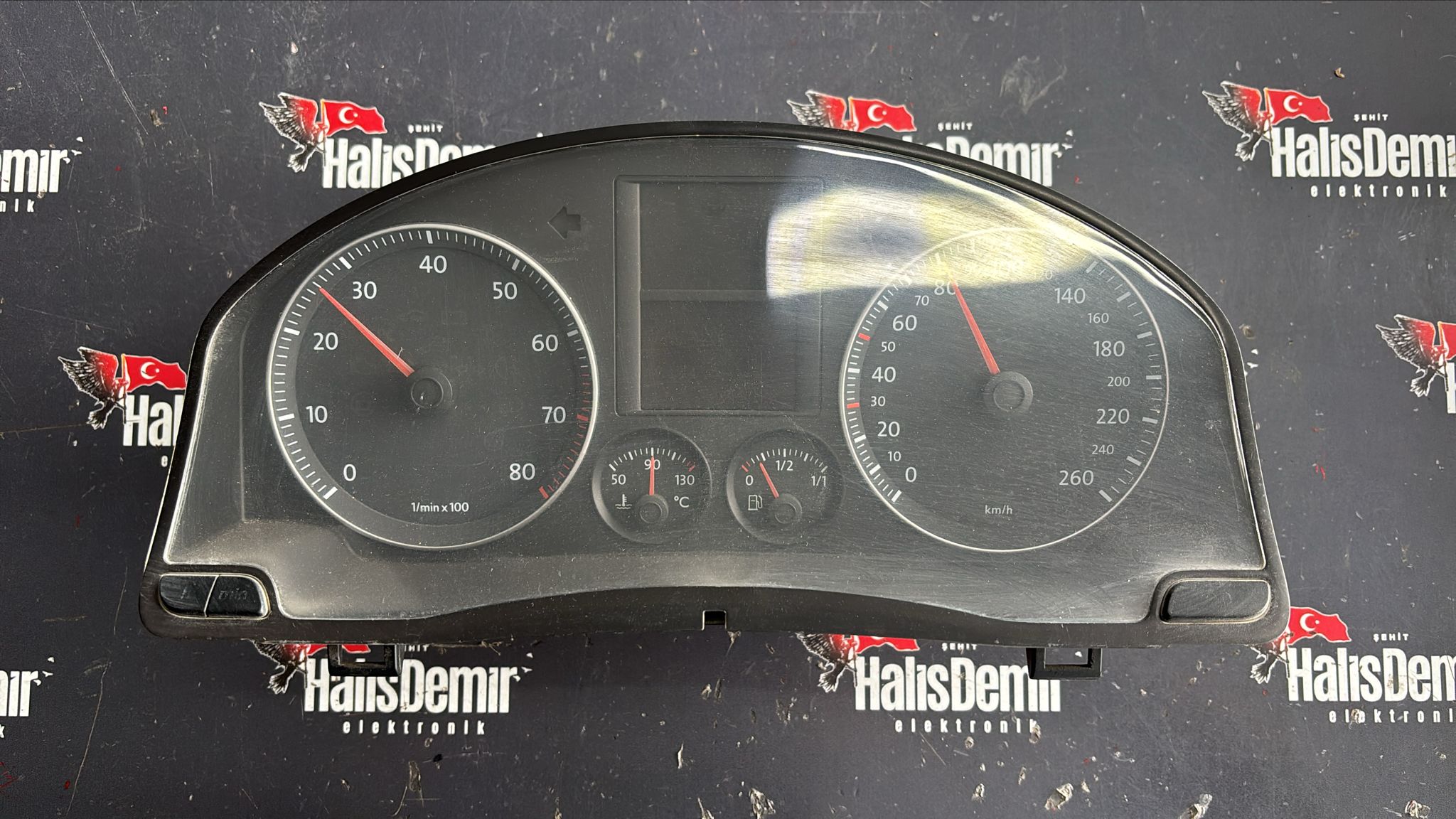 VOLKSWAGEN GOLF 5 KİLOMETRE SAATİ GÖSTERGE PANELİ 1K0920853A